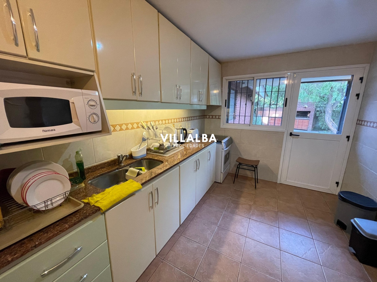 Apartamento ID.410 - Casa en la Zona de la Mansa . 