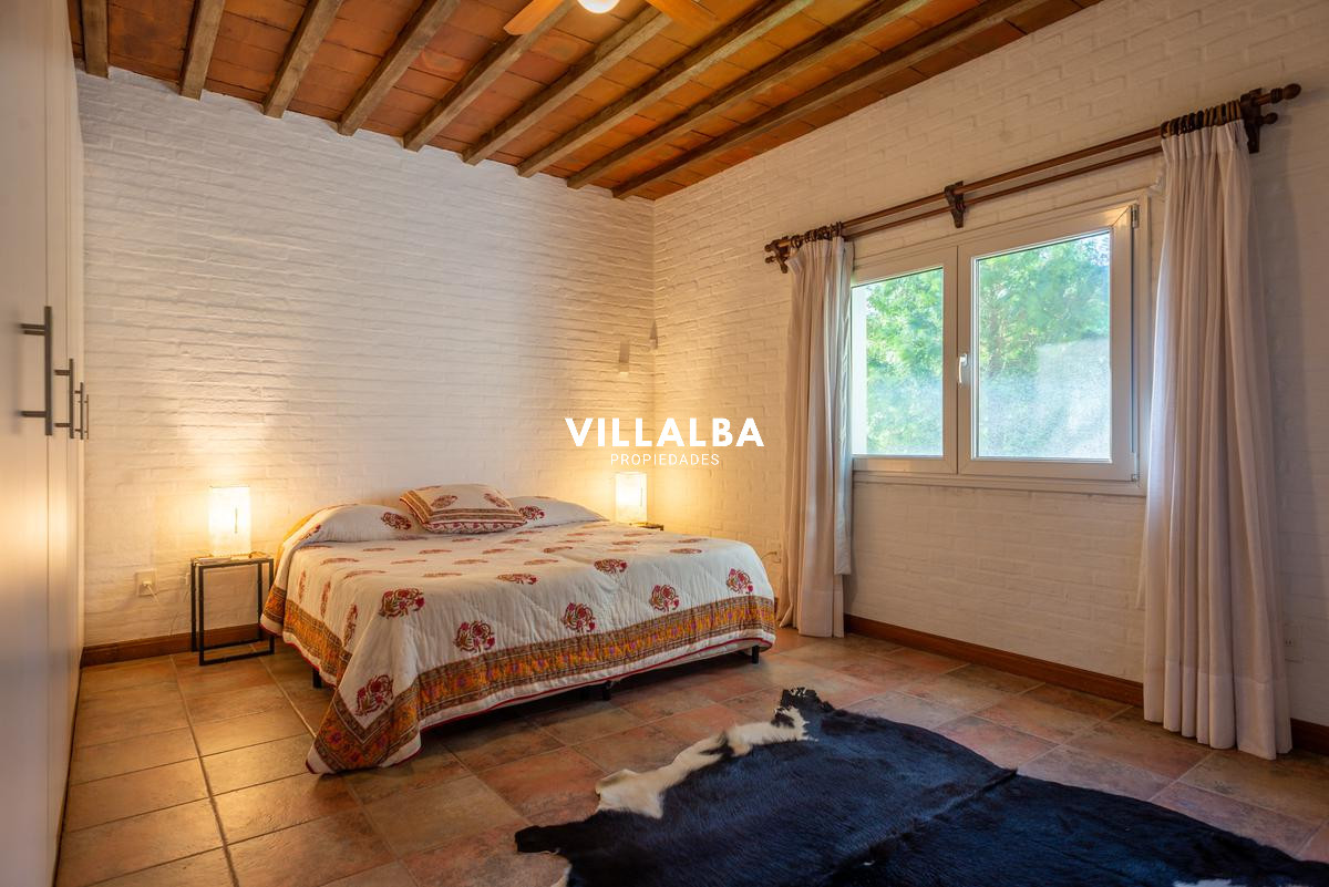 Casa ID.639 - Importante casa en venta