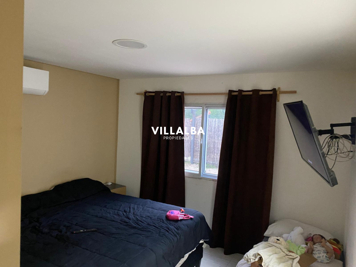 Apartamento ID.4618 - Casa 3 dormitorios 2 baños , venta Parque Burnet