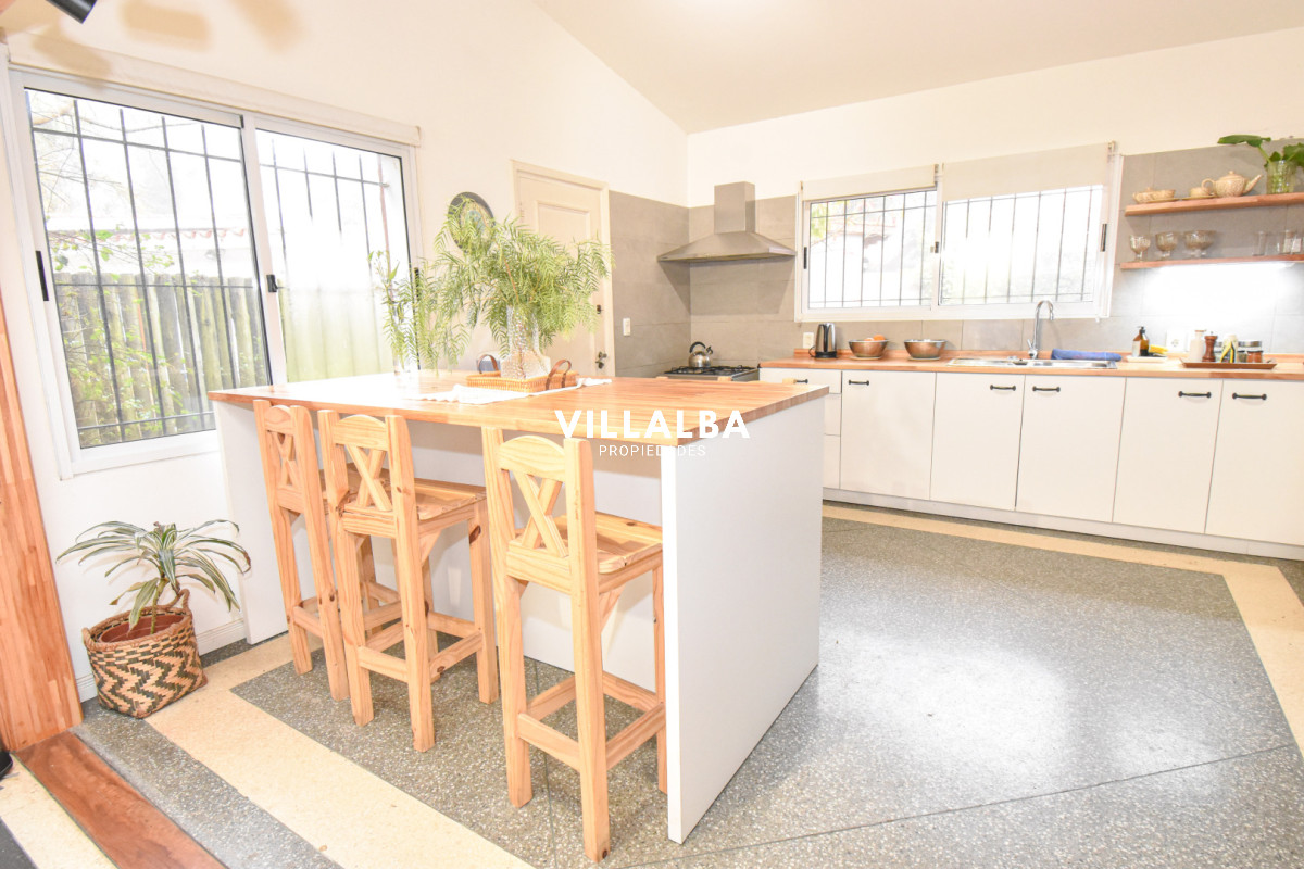 Casa ID.4323 - Venta de Casa - Punta del Este, mansa. 