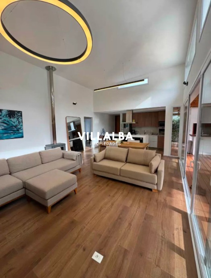 Casa ID.3557 - Casa en Venta Playa Brava. A estrenar ! 