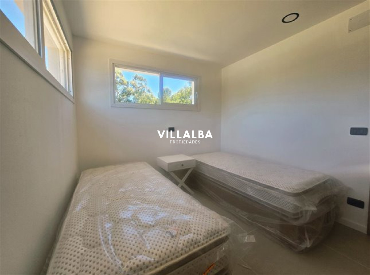 Casa ID.3497 - 3 DORM A ESTRENAR La Barra- 