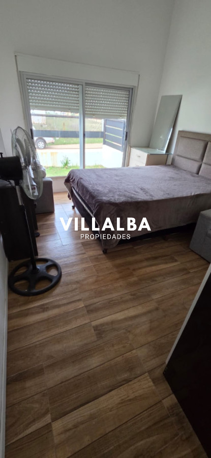 Casa ID.4766 - Casa 2 dormitorios 2 baños venta 