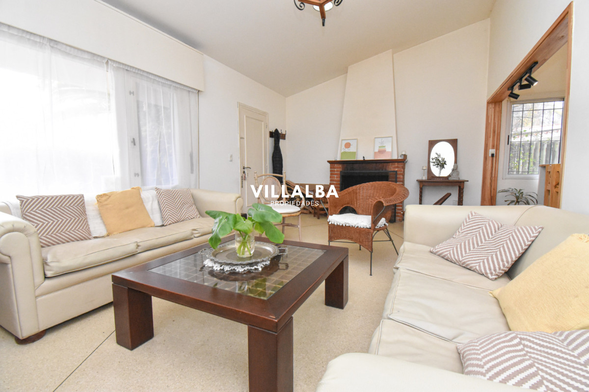 Casa ID.4323 - Venta de Casa - Punta del Este, mansa. 