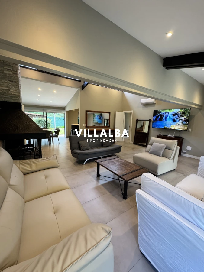 Casa ID.4019 - Venta - San Rafael 