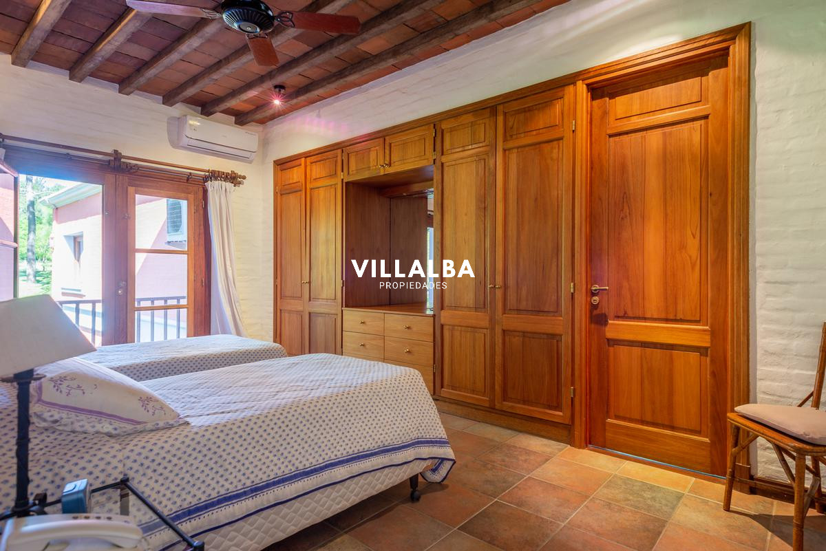 Casa ID.639 - Importante casa en venta