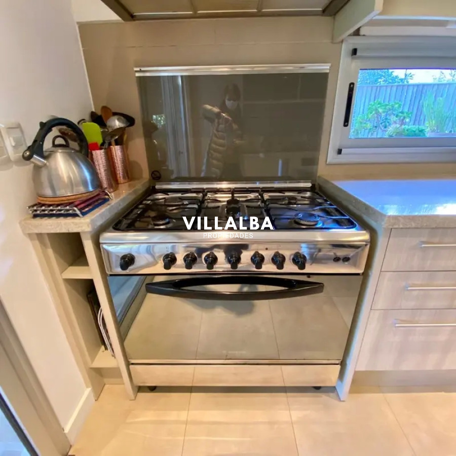 Apartamento ID.29 - Playa Brava,  esplendida casa en Venta. 