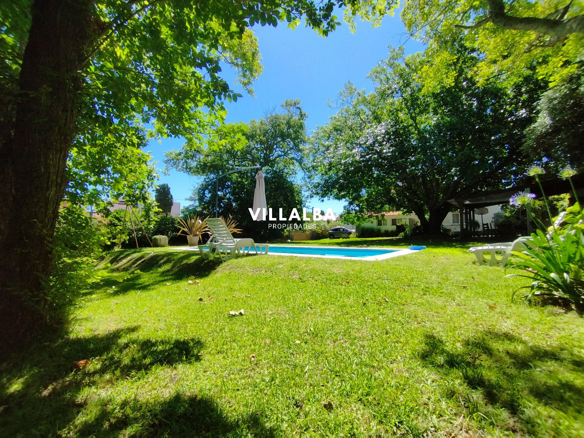 Apartamento ID.4086 - Alquiler y venta de casa en Punta del Este