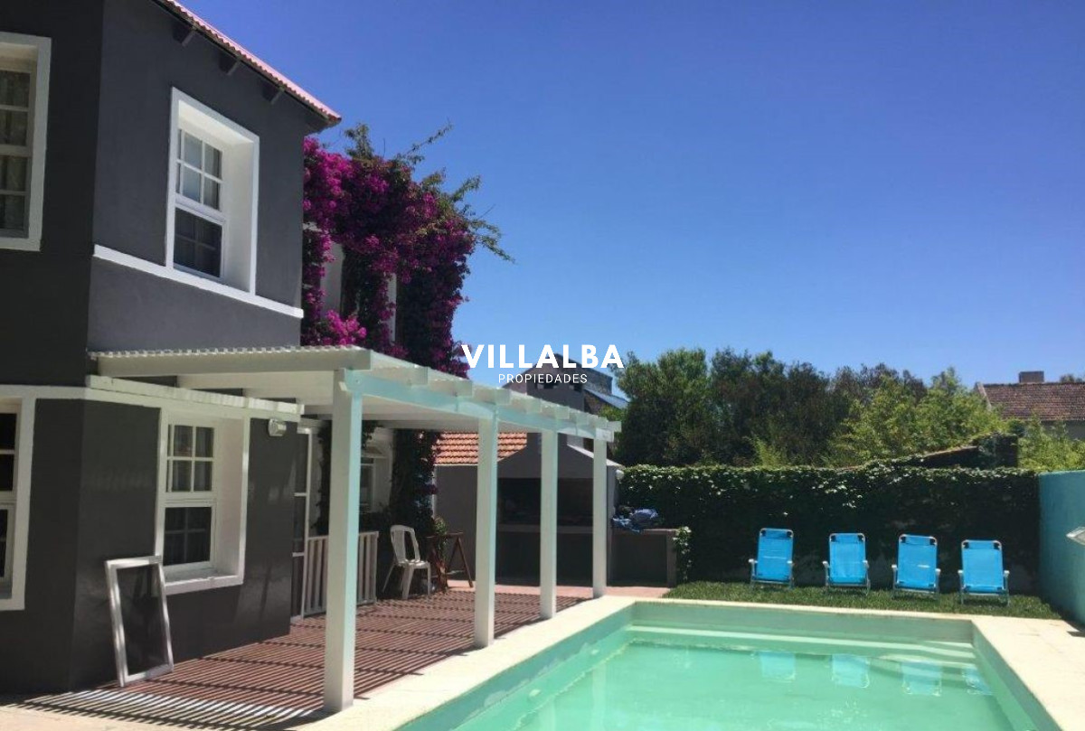 Apartamento ID.726 - Casa en La Barra de Maldonado.