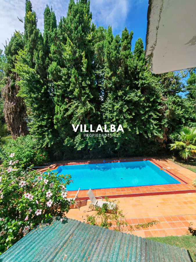 Apartamento ID.4227 - Playa Mansa una casa ideal para tener tu hogar! 