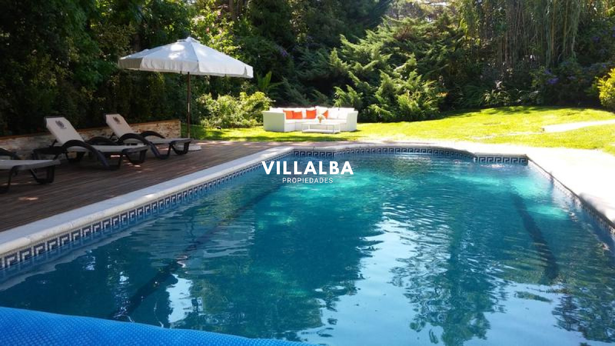 Apartamento ID.113 - Importante Residencia en el corazón de Punta del Este