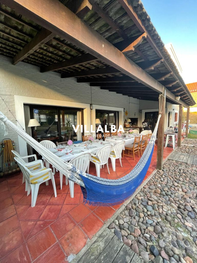 Casa ID.4566 - Casa en Punta del Este, Marly