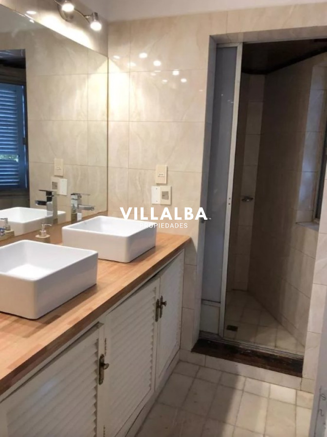 Apartamento ID.3348 - Excelente residencia en una de las zonas más exclusivas de Punta del Este.