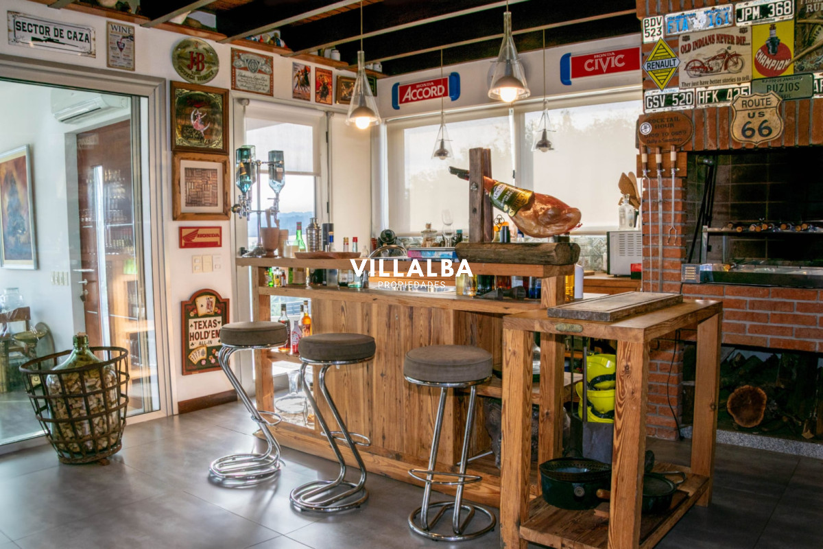 Casa ID.3983 - Venta - Casa con vista plena a la Laguna del Diario