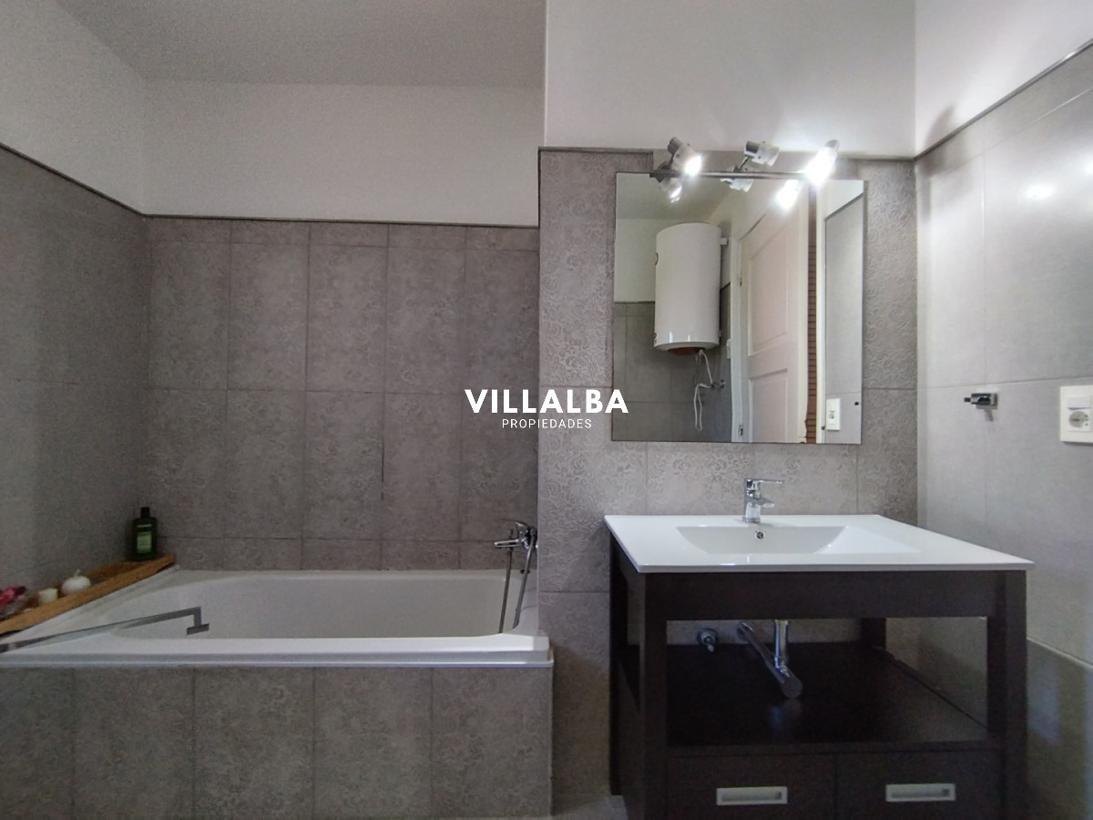 Apartamento ID.4086 - Alquiler y venta de casa en Punta del Este