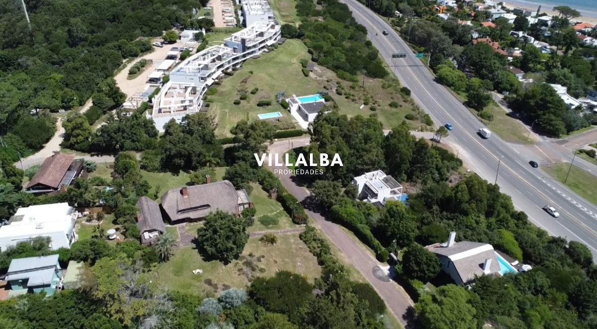 Casa ID.950 - Oportunidad para Construcción- 3 casas- 3 mil m2 