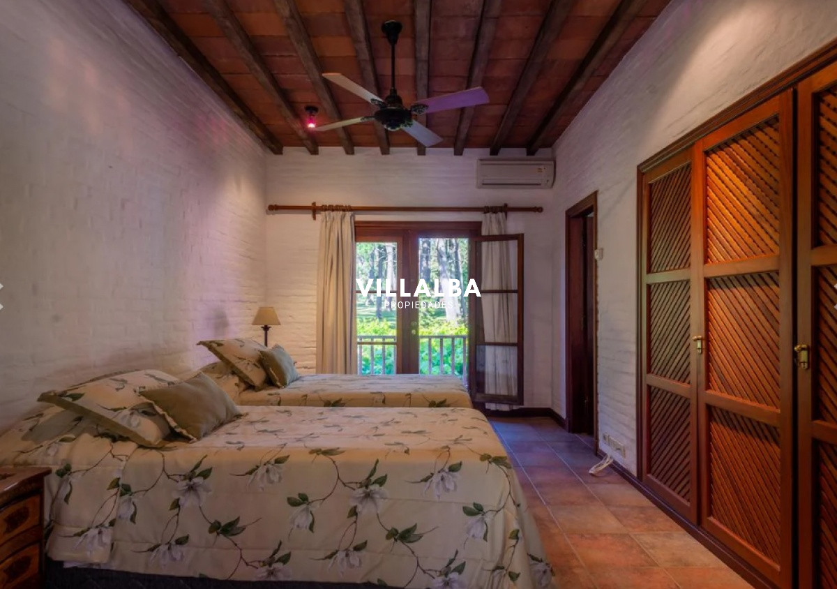 Casa ID.639 - Importante casa en venta