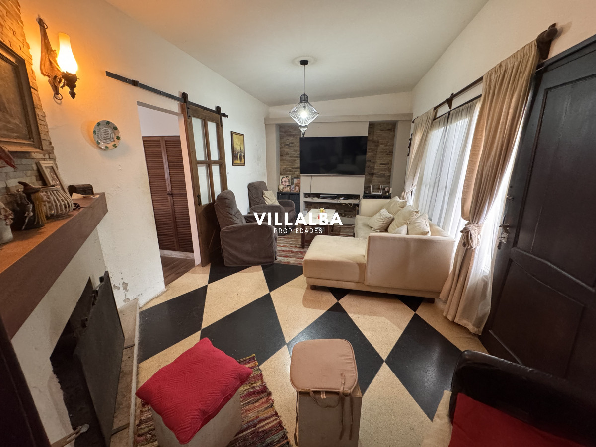 Casa ID.3452 - Casa con renta en zona céntrica de Maldonado Ideal para inversión o vivienda