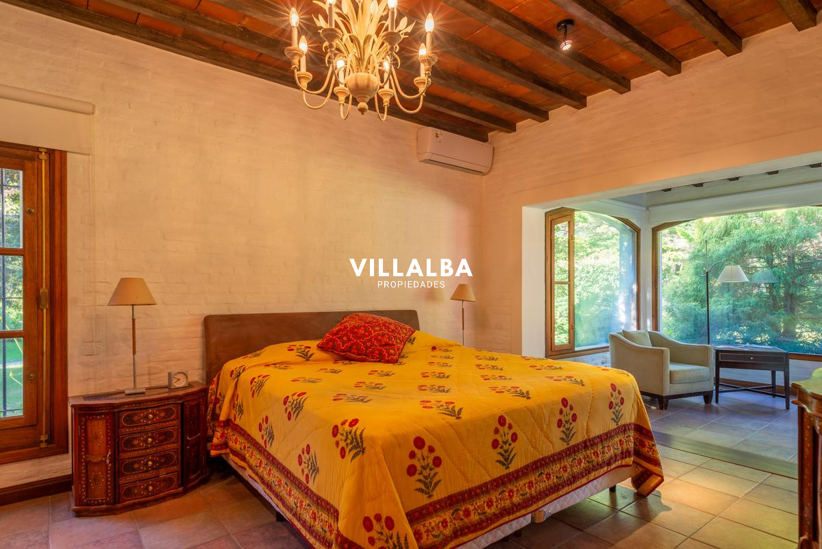 Casa ID.639 - Importante casa en venta