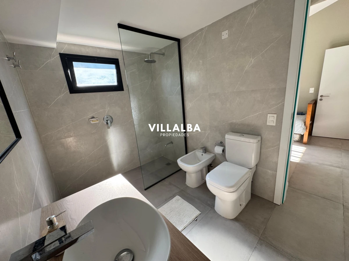 Casa ID.4019 - Venta - San Rafael 