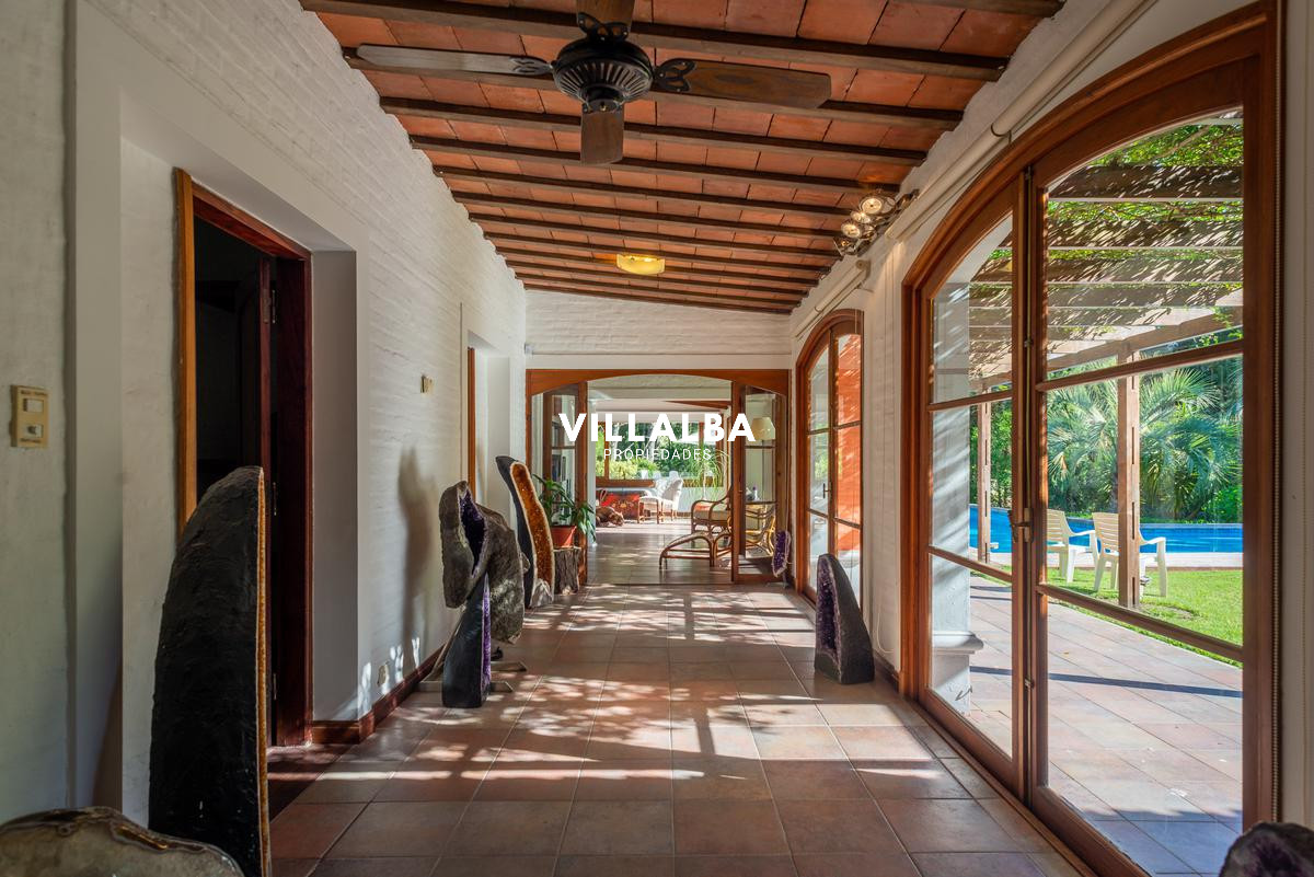 Casa ID.639 - Importante casa en venta