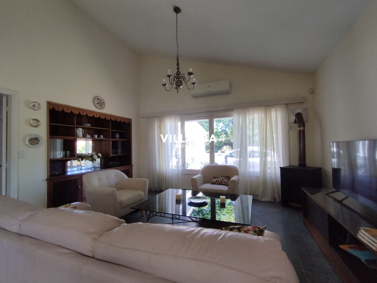 Apartamento ID.4086 - Alquiler y venta de casa en Punta del Este