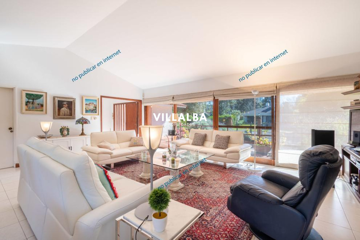 Apartamento ID.1803 - Excelente propiedad totalmente reciclada en venta