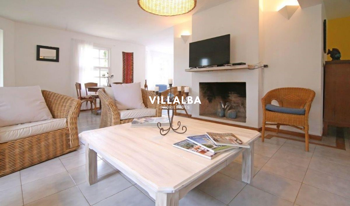 Apartamento ID.726 - Casa en La Barra de Maldonado.