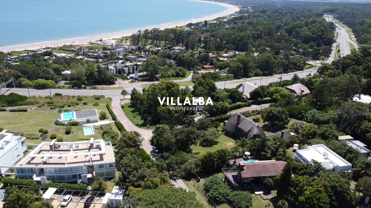 Casa ID.950 - Oportunidad para Construcción- 3 casas- 3 mil m2 