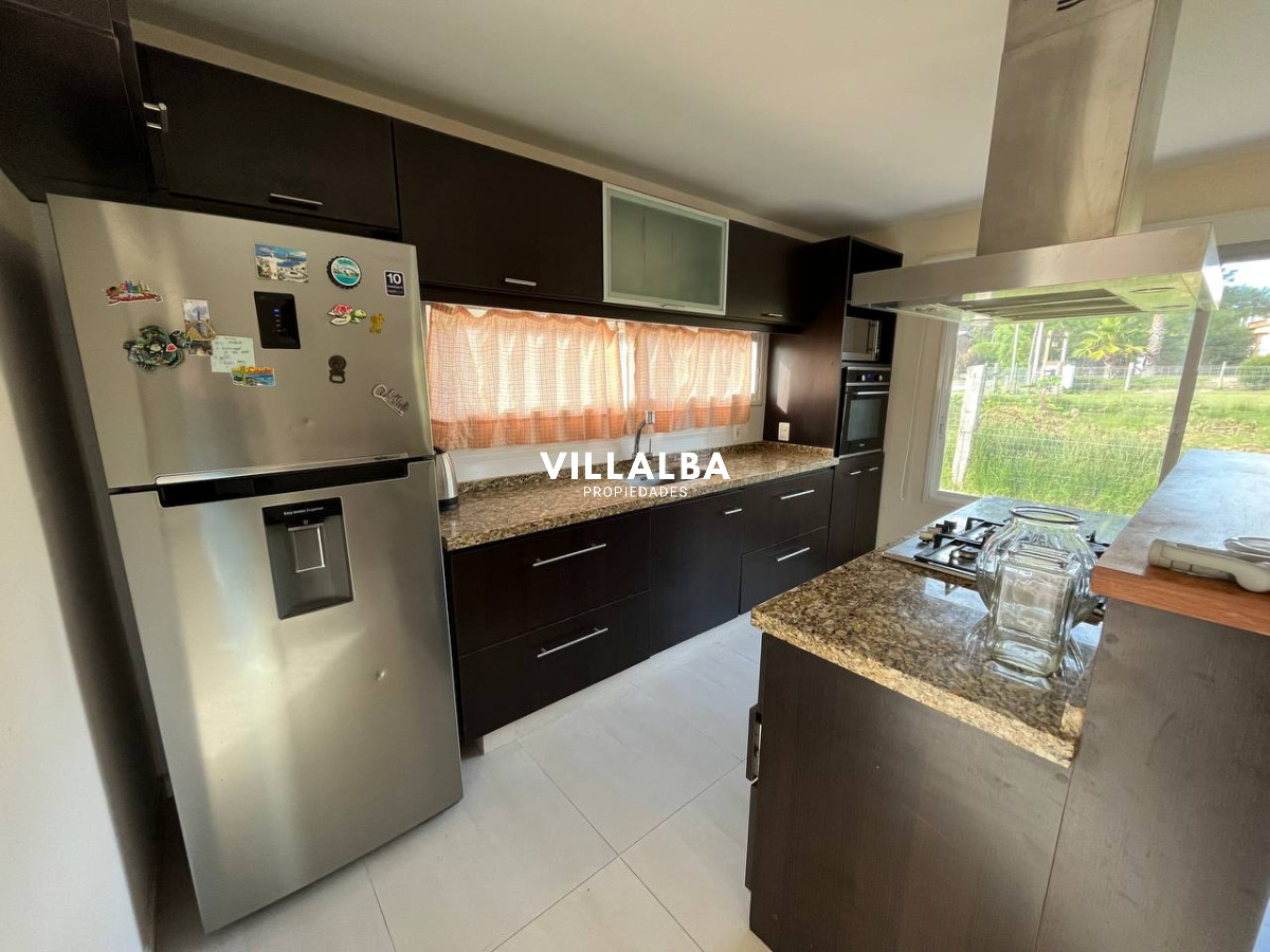 Casa ID.2188 - La barra, casa en venta Punta del Este.