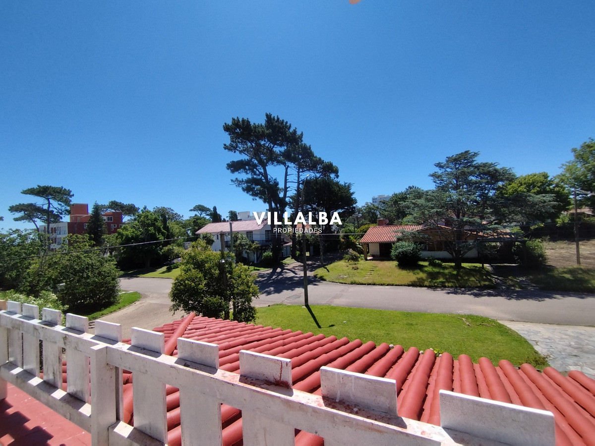 Apartamento ID.4086 - Alquiler y venta de casa en Punta del Este