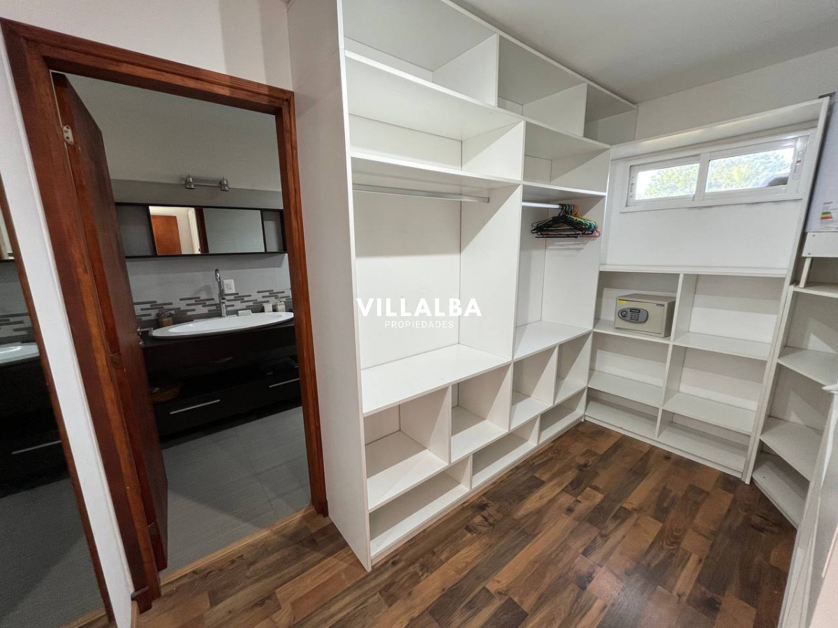 Casa ID.2188 - La barra, casa en venta Punta del Este.