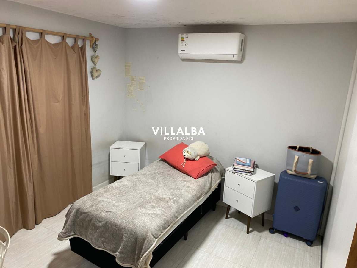 Apartamento ID.4618 - Casa 3 dormitorios 2 baños , venta Parque Burnet