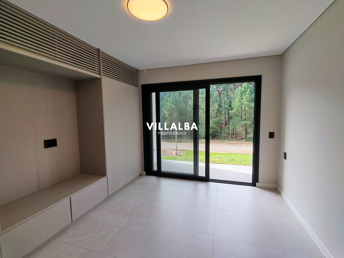 Casa ID.4514 - Casa Club  del Lago  3 dormitorios en venta
