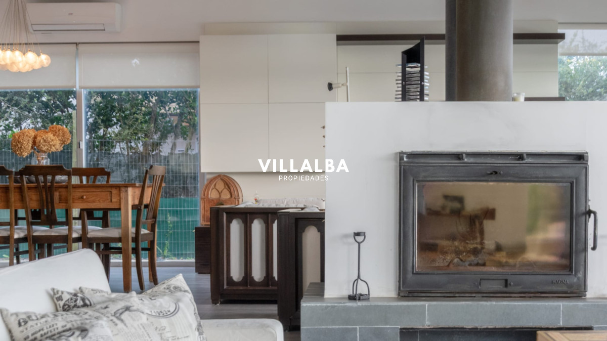 Casa ID.3983 - Venta - Casa con vista plena a la Laguna del Diario