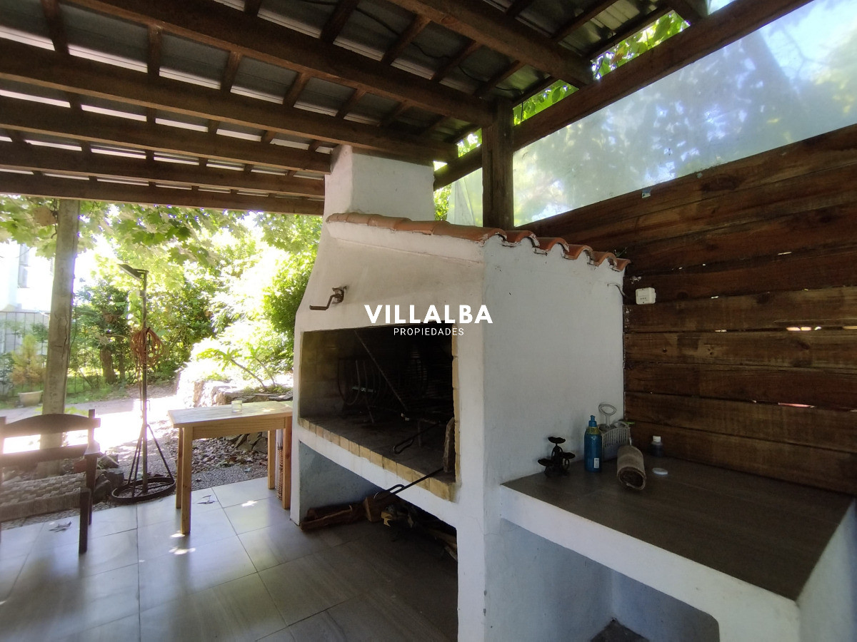 Apartamento ID.4086 - Alquiler y venta de casa en Punta del Este