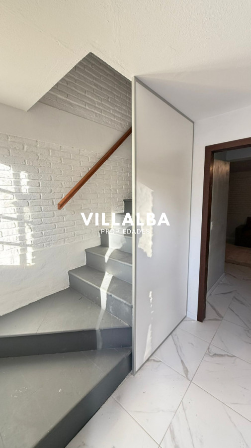 Casa ID.4515 - Gran propiedad en Golf estilo español unico! 