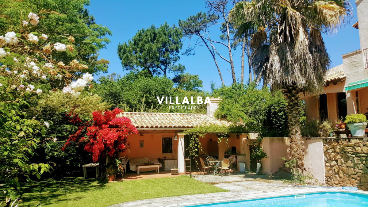 Casa ID.1164 - Hermosa casa en Jardines de Córdoba. 