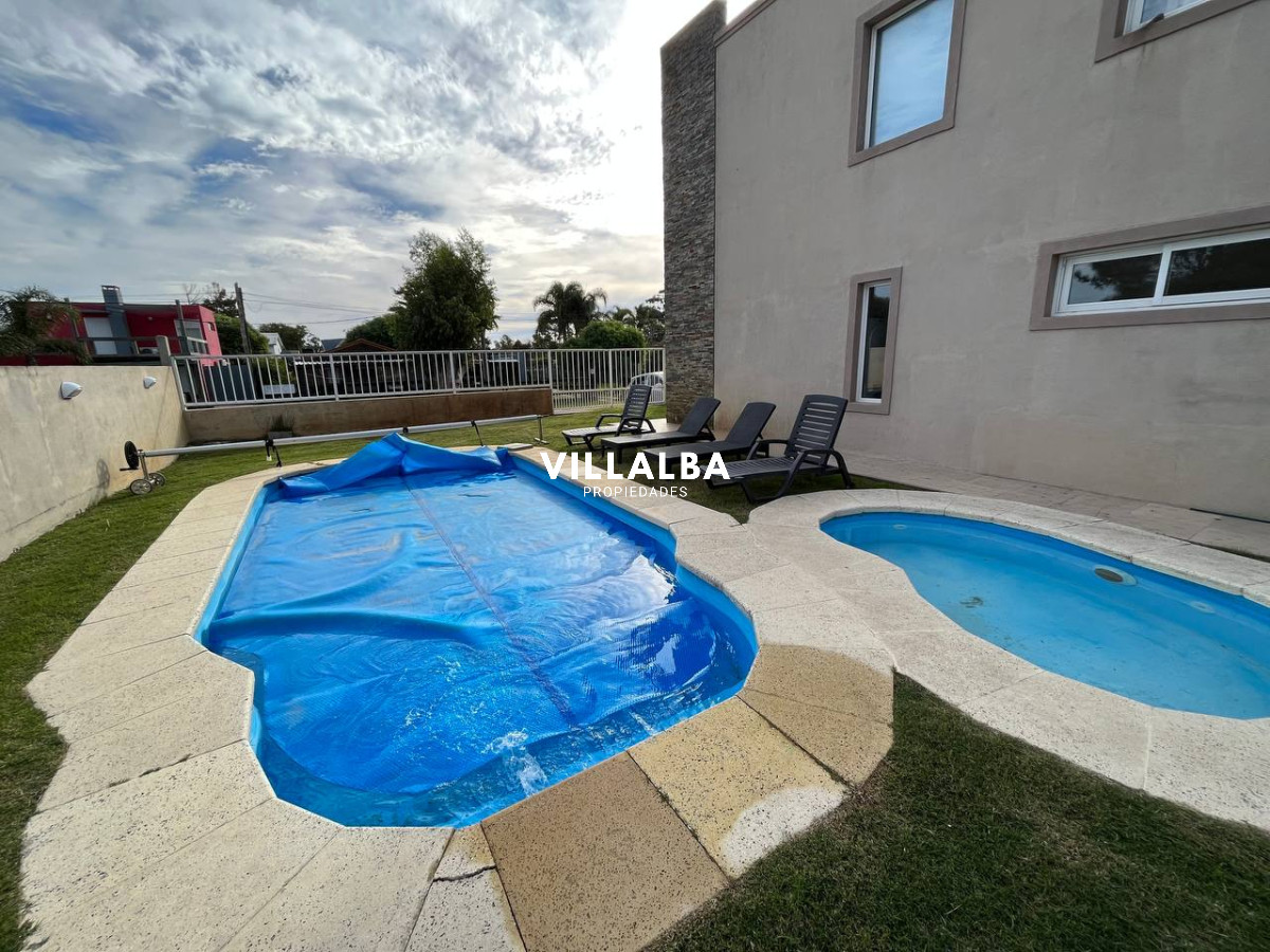 Casa ID.2188 - La barra, casa en venta Punta del Este.