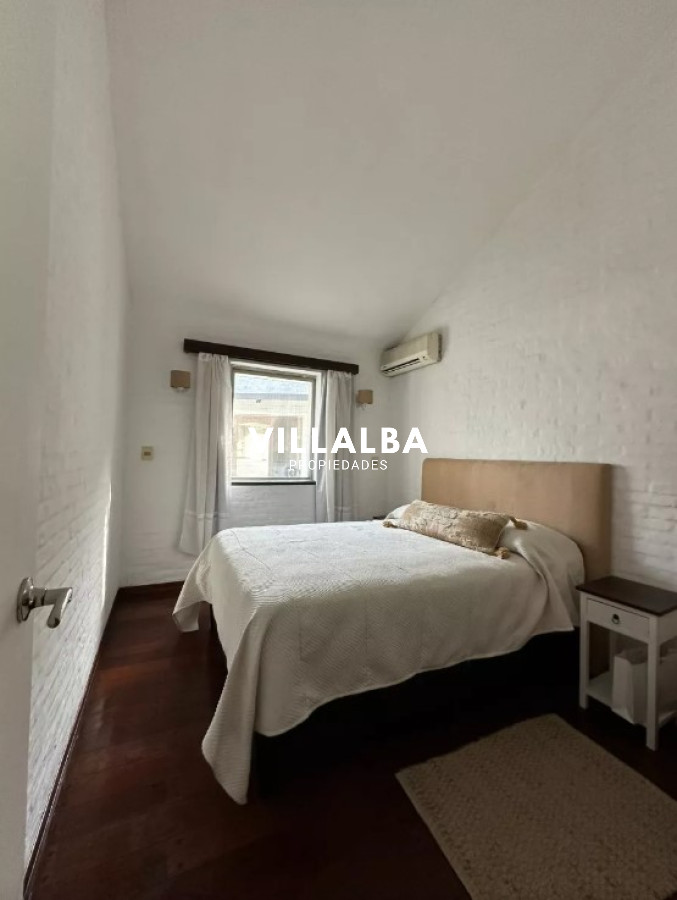 Apartamento ID.3348 - Excelente residencia en una de las zonas más exclusivas de Punta del Este.