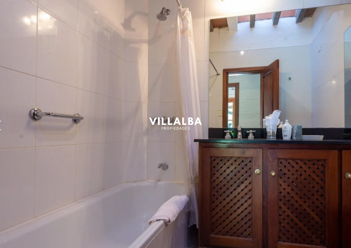 Casa ID.639 - Importante casa en venta