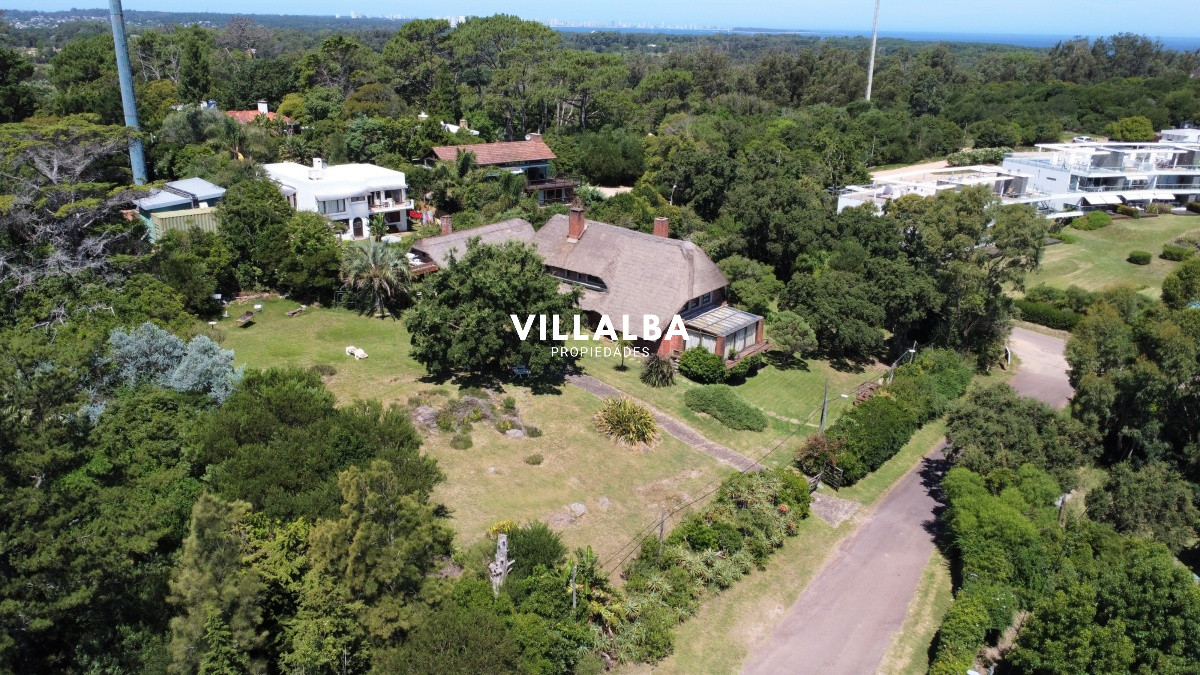 Casa ID.950 - Oportunidad para Construcción- 3 casas- 3 mil m2 