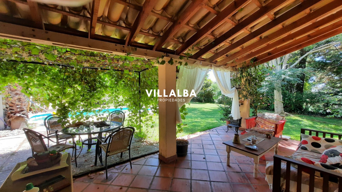 Casa ID.1164 - Hermosa casa en Jardines de Córdoba. 