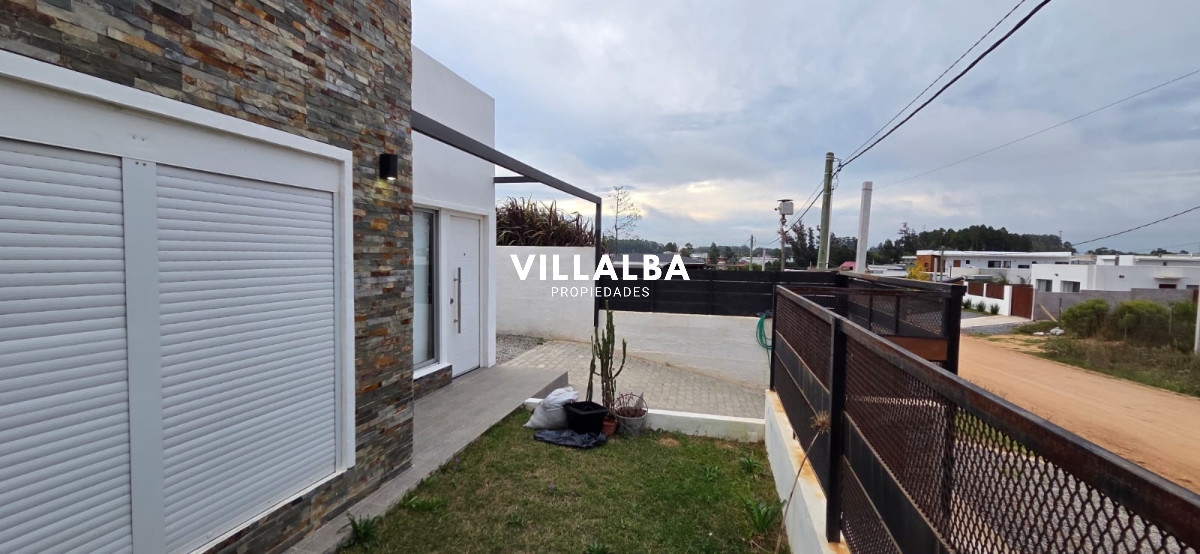 Casa ID.4766 - Casa 2 dormitorios 2 baños venta 