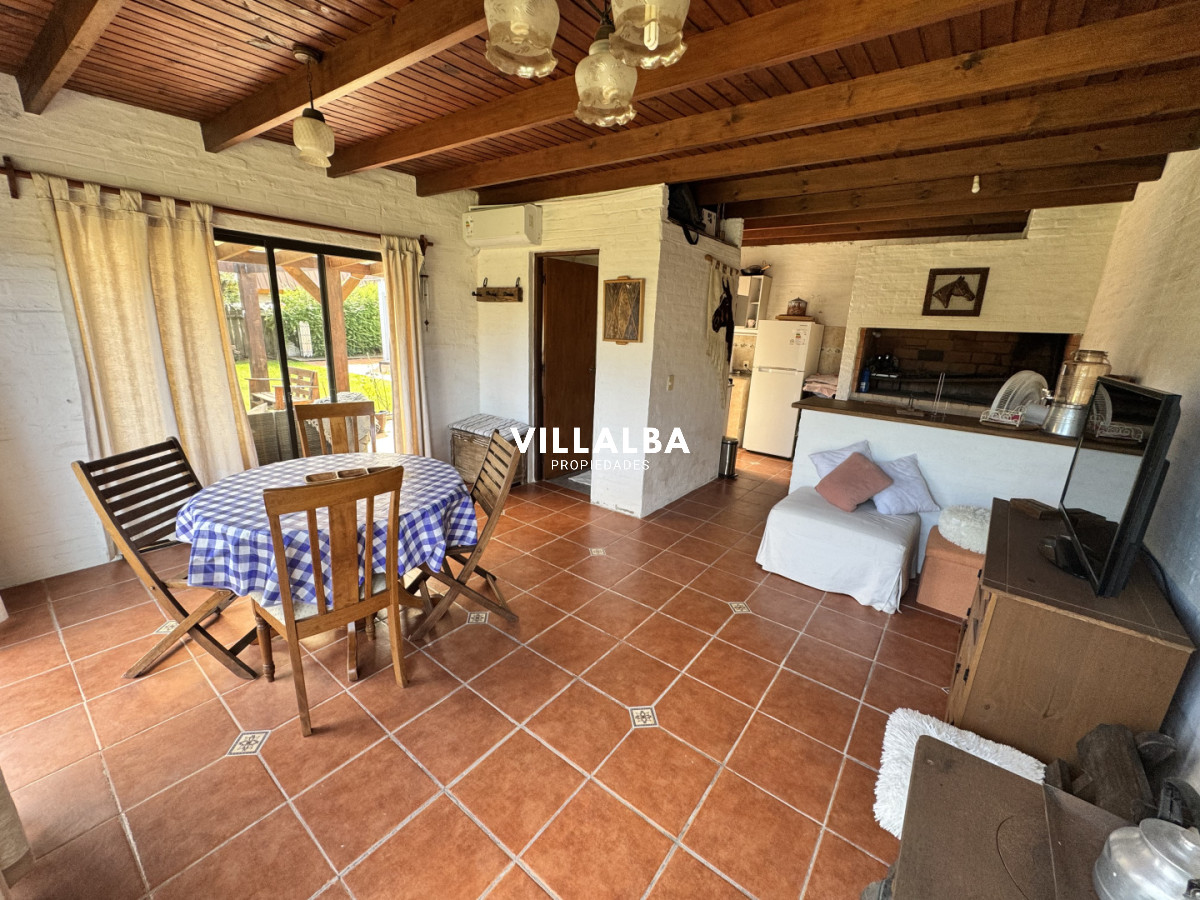 Apartamento ID.3969 - Jardines de Cordoba.  casa de 3 dorm. Venta