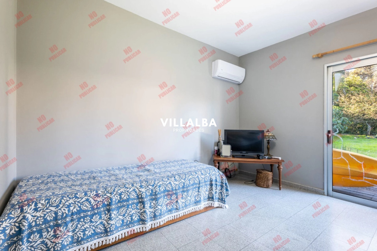 Casa ID.3051 - Oportunidad en venta 3 dormitorios, 3 baños. 