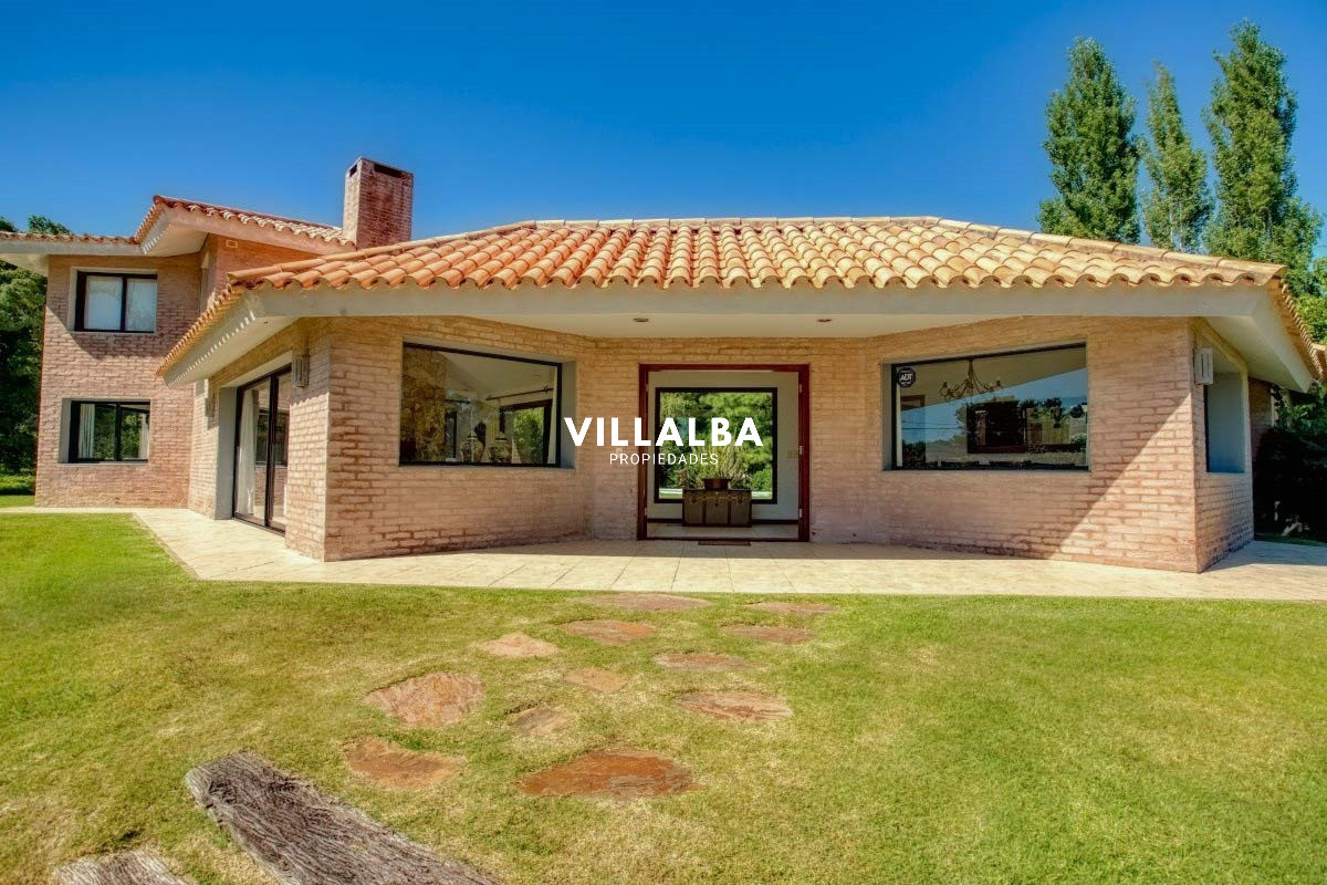 Casa ID.4753 - Hermosa casa en el corazon de Rincon del Indio