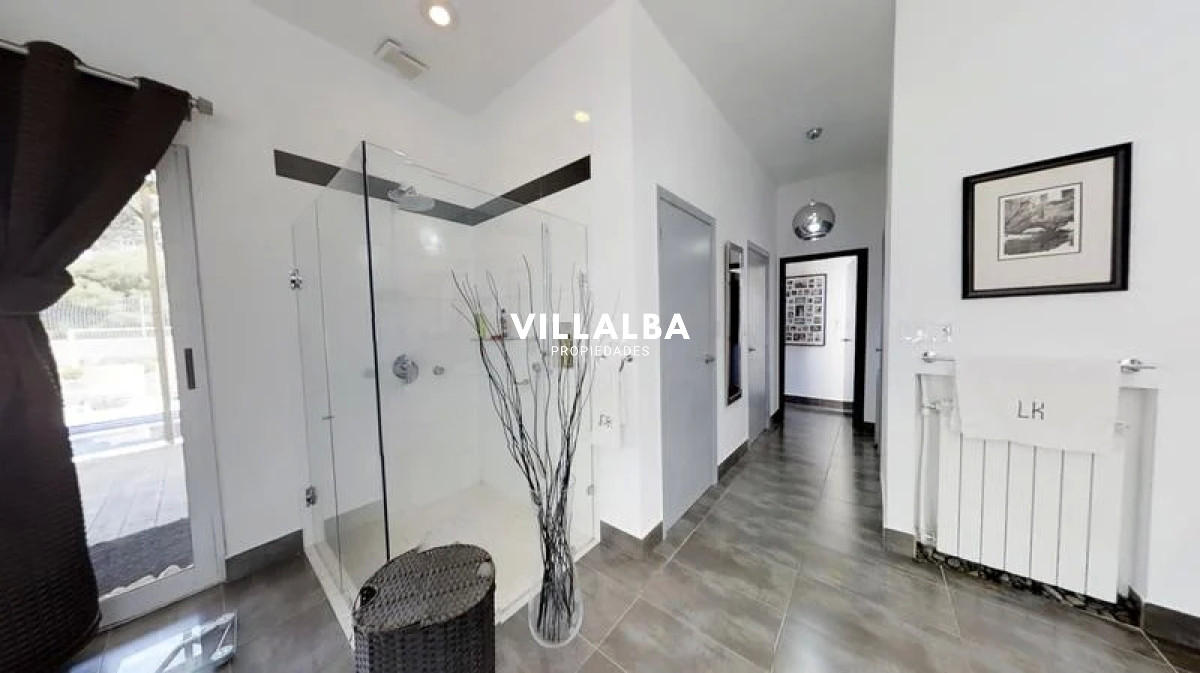 Apartamento ID.60 - Moderna casa en el bosque cerca del mar. 