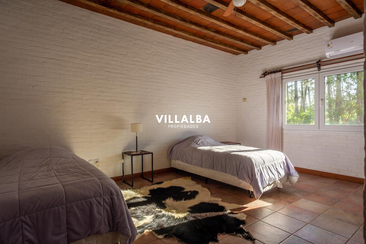 Casa ID.639 - Importante casa en venta