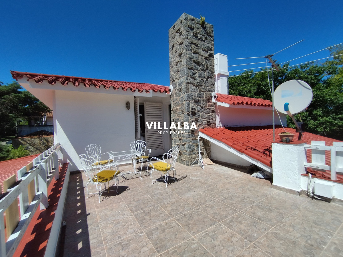 Apartamento ID.4086 - Alquiler y venta de casa en Punta del Este